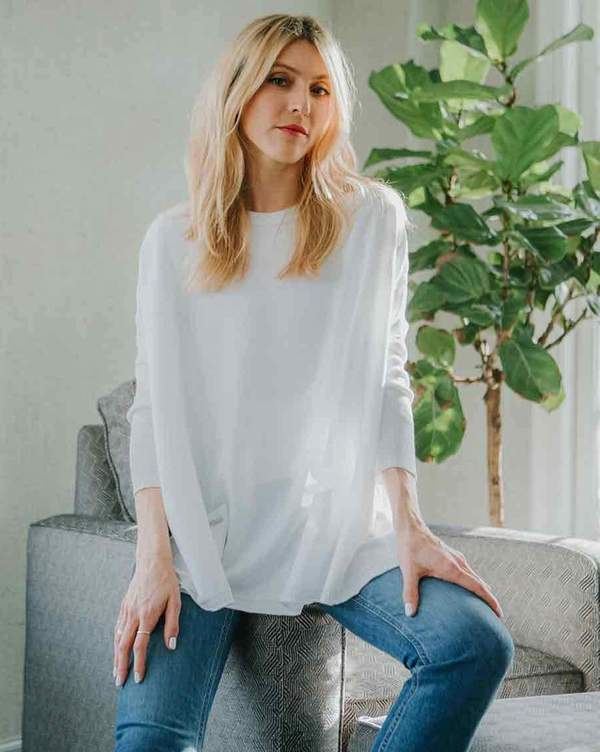 Travel sweater with pockets 2025
